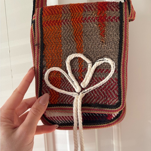 Woven Red Crossbody Bag with Decorative Knot - Picture 4 of 11